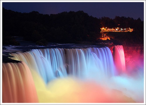 Цветные водопады. НИАГАРА. 