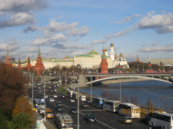 Москва: октябрь 12-го... 