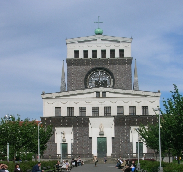 Храмы, церкви, соборы и разные святые места (фото)