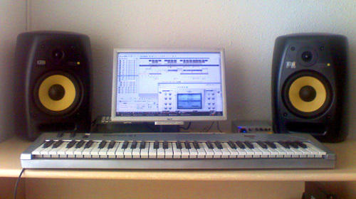 Atomix Studio KRK VXT8 Atomix Studio KRK VXT8