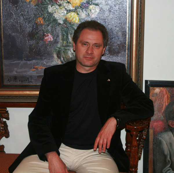 Дмитрий Чавыкин, генеральный директор Клуба Гильдии автомобильных журналистов Дмитрий Чавыкин, генеральный директор Клуба Гильдии автомобильных журналистов
