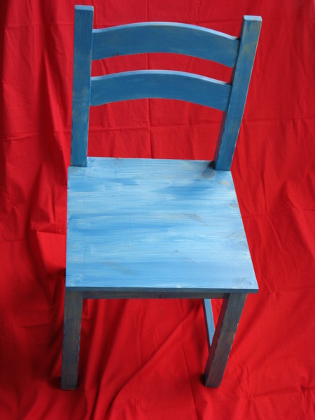 Деревянный стул. 