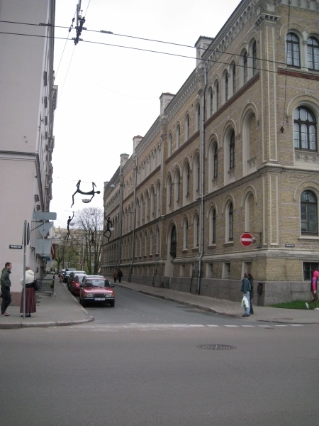 i-3984.jpg