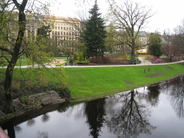 i-3986.jpg