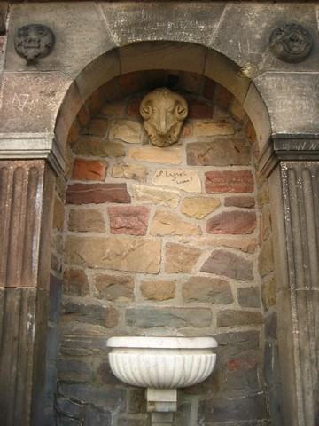 i-398.jpg