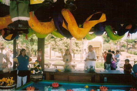 Port Aventura. ИСПАНИЯ. 2004 год. 