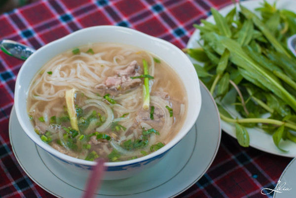 Хошимин: вьетнамский суп Pho