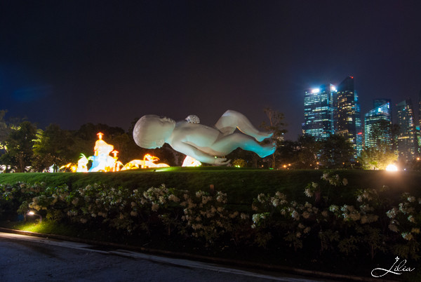 Сингапур, Сады by the Bay: скульптура гигантского малыша