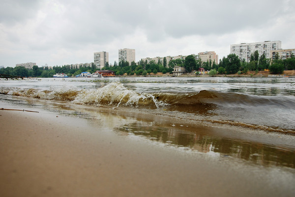 Днепровские волны 