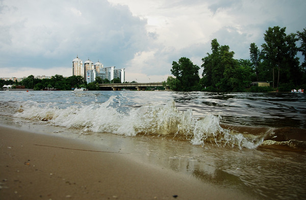 Днепровские волны 