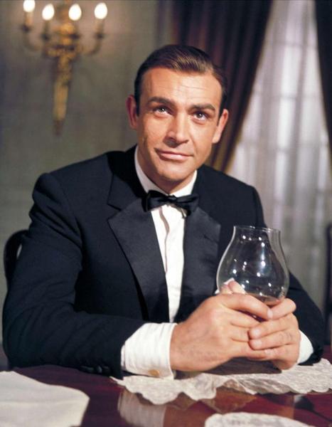 Шон Коннери в роли агента 007