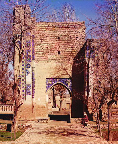 Вход в мавзолей Гур-Эмир в начале ХХ века