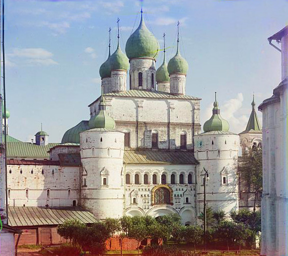 Церковь Воскресения в начале XX века  (фото С.М. Прокудина-Горского)