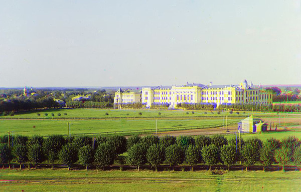Гимназия Кекина в начале XX века (фото С.М. Прокудина-Горского)