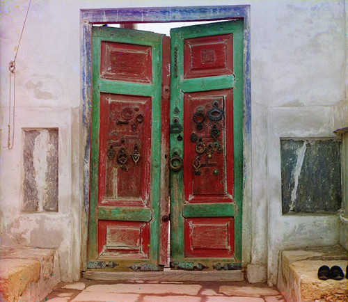 Вход в мемориальный комплекс Бахаутдина Накшбанди (фото начала ХХ века)
