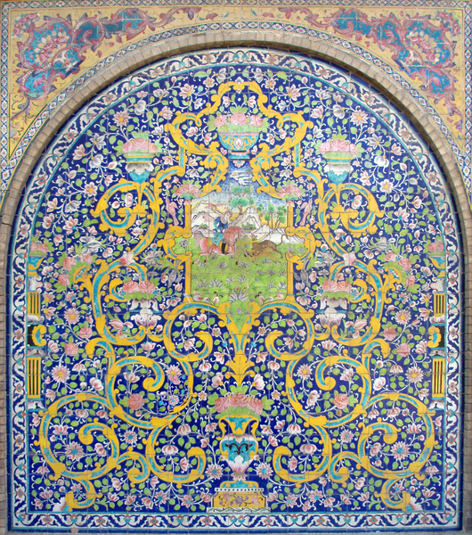 Из серии «Персидские узоры». Мозаика на стене в Голестане.