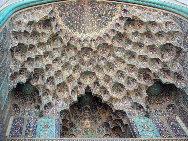 Из серии «Персидские 
узоры». Купол в мечете Шаха.