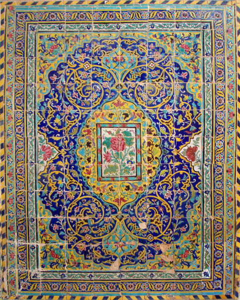 Из серии «Персидские узоры». Мозаика на портале мечети Рокн-ол Молк.