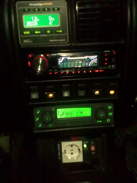 Инвертор с 12 на 220 I-85