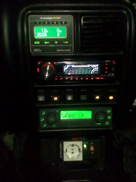 Инвертор с 12 на 220 I-86