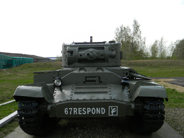 Английский пехотный танк MARK III "Валентайн VI"