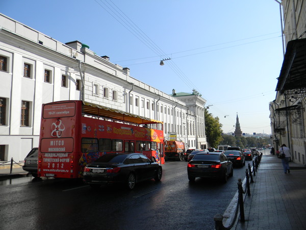 Даблдекер на Знаменке