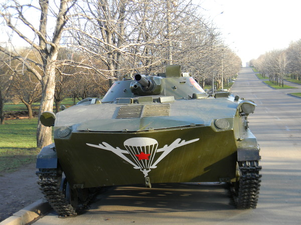 Боевая машина десанта БМД-1 на Поклонной горе