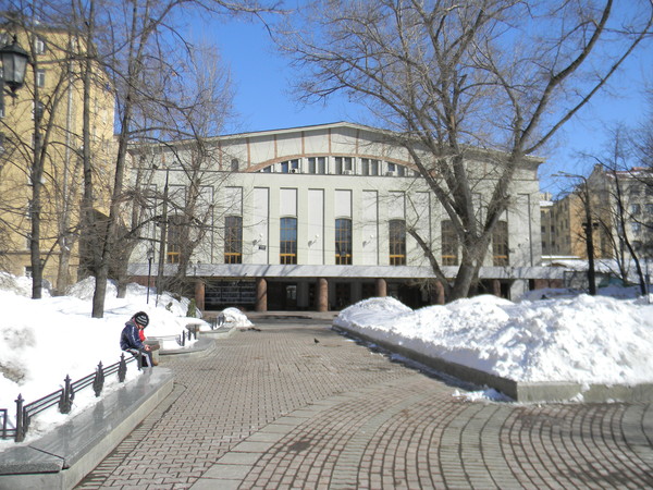 Государственный академический театр имени Моссовета