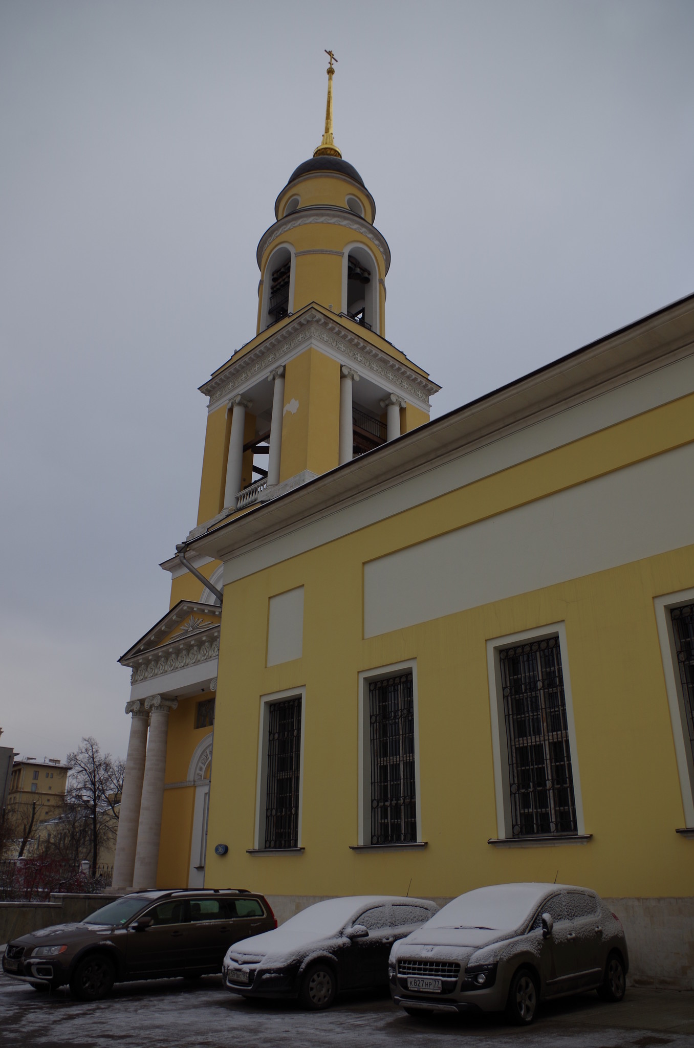 Храм