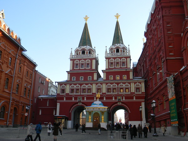 Воскресенские ворота