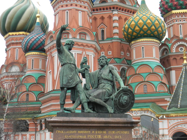 Памятник Минину и Пожарскому
