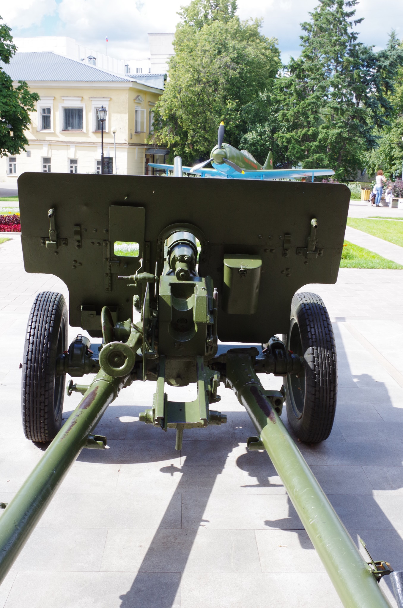 57-мм противотанковая пушка обр. 1943 г. (ЗИС-2)
