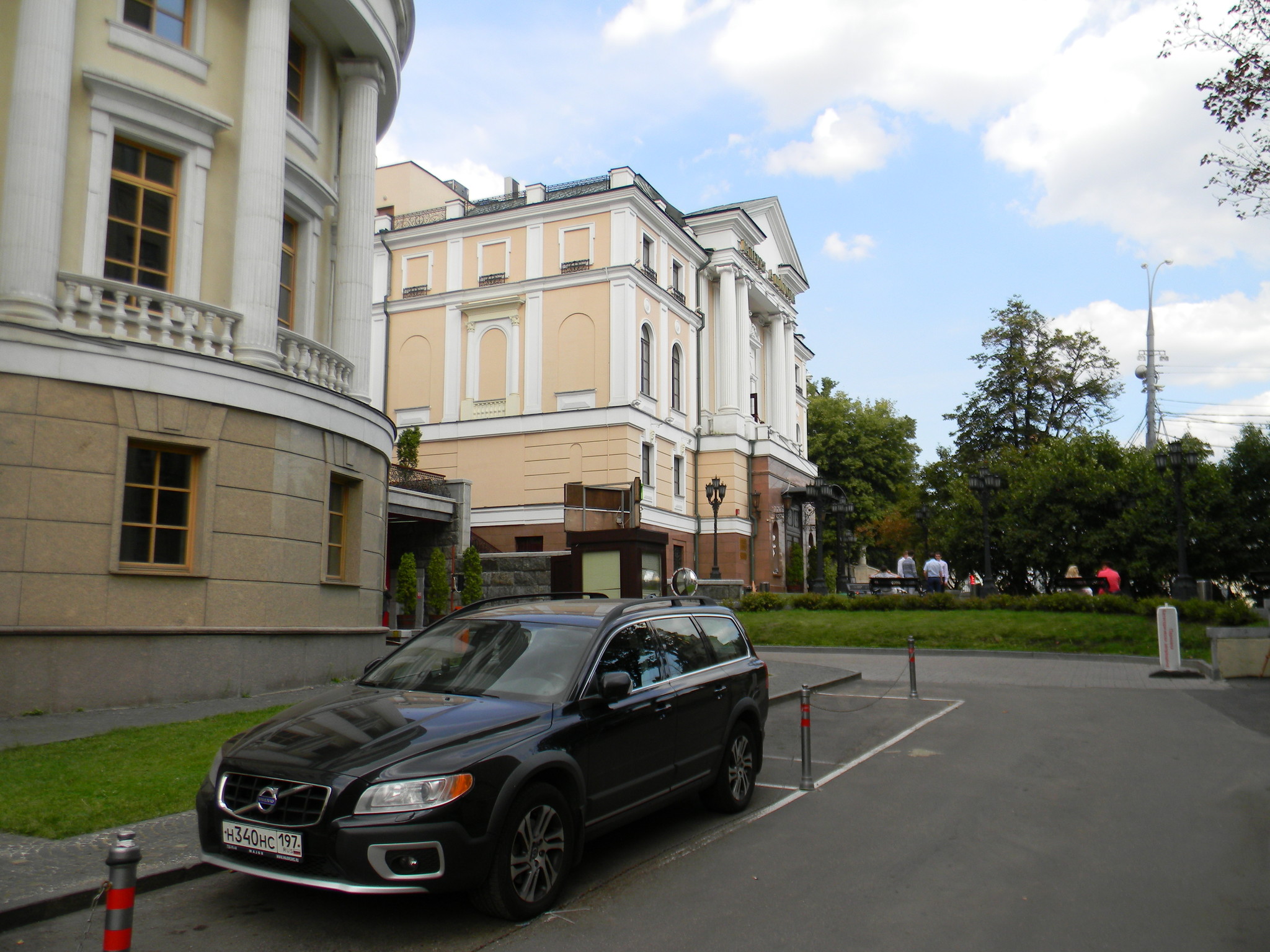 Московская государственная картинная галерея Народного художника СССР Александра Шилова