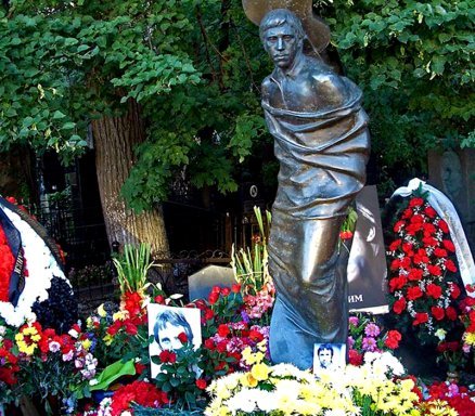 В высоцкий стих памятник и все о нем В высоцкий стих памятник и все о нем