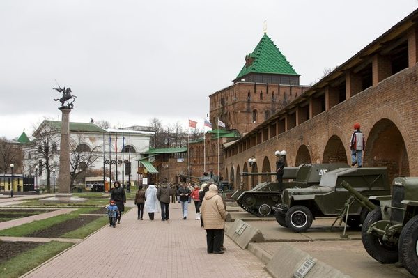 Нижний Новгород - еще один город на Волге - пара фоток