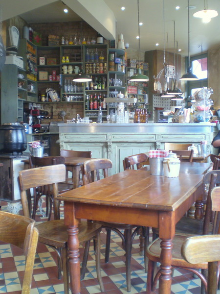 Авиньон. кафе Ginette et Marcel