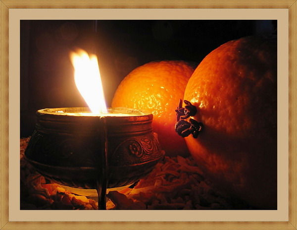 Пряный мандариново-гвоздичный аромат