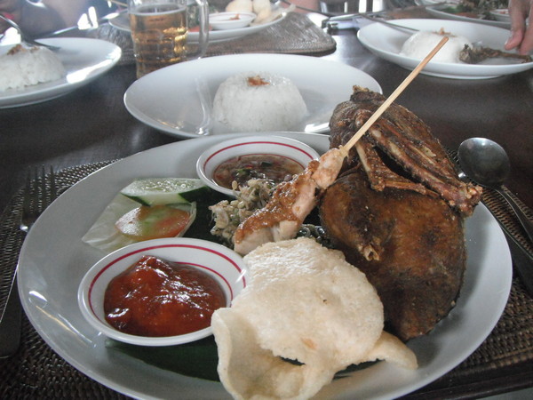 бали , местная еда