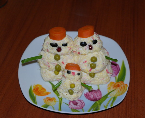 Крабовый салат - Снеговики