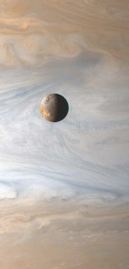  Спутник Юпитера Ио имеет вулканическую активность