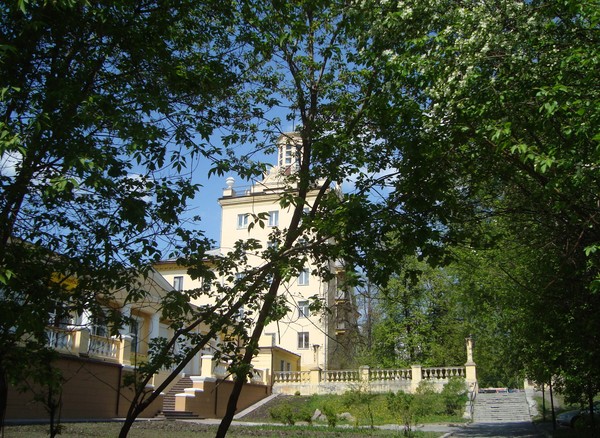 Как пройти в библиотеку? 