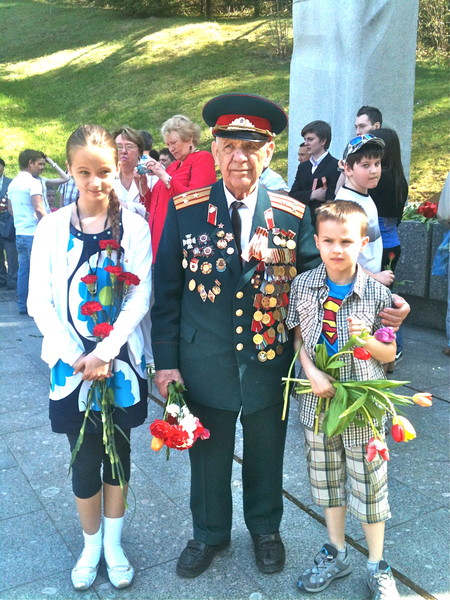 9 мая в Вильнюсе 2013 года.